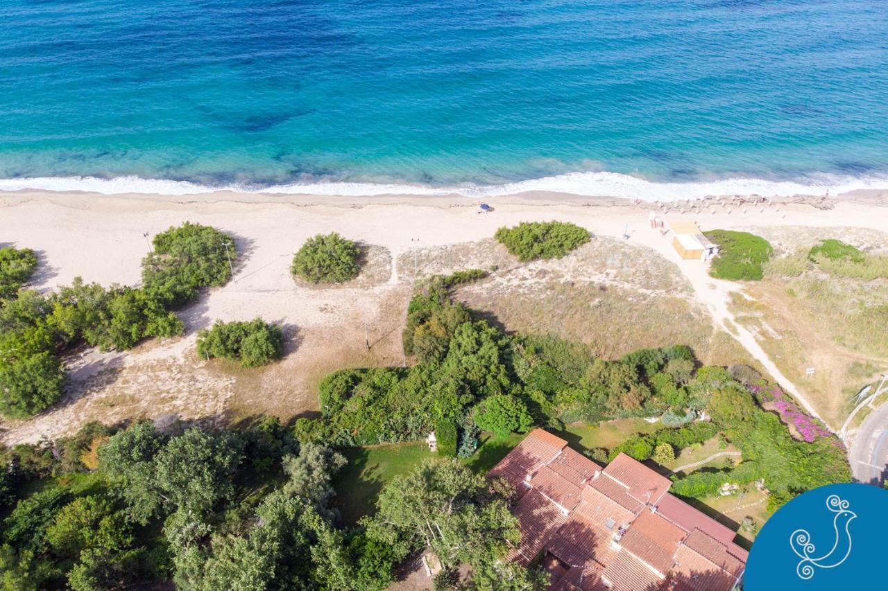 Villa Turchese - Exclusive Dimora On The Beach Geremèas Dış mekan fotoğraf
